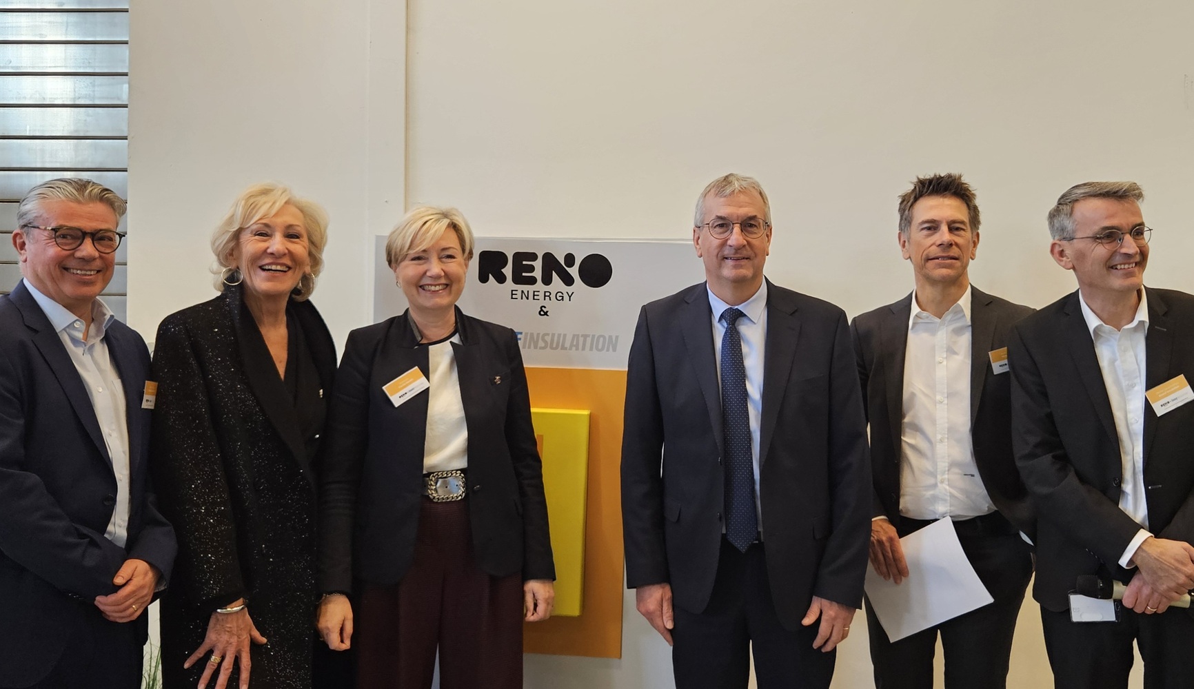 Lancement du chantier du plus grand auvent photovoltaïque sur le site de Knauf Insulation à Visé